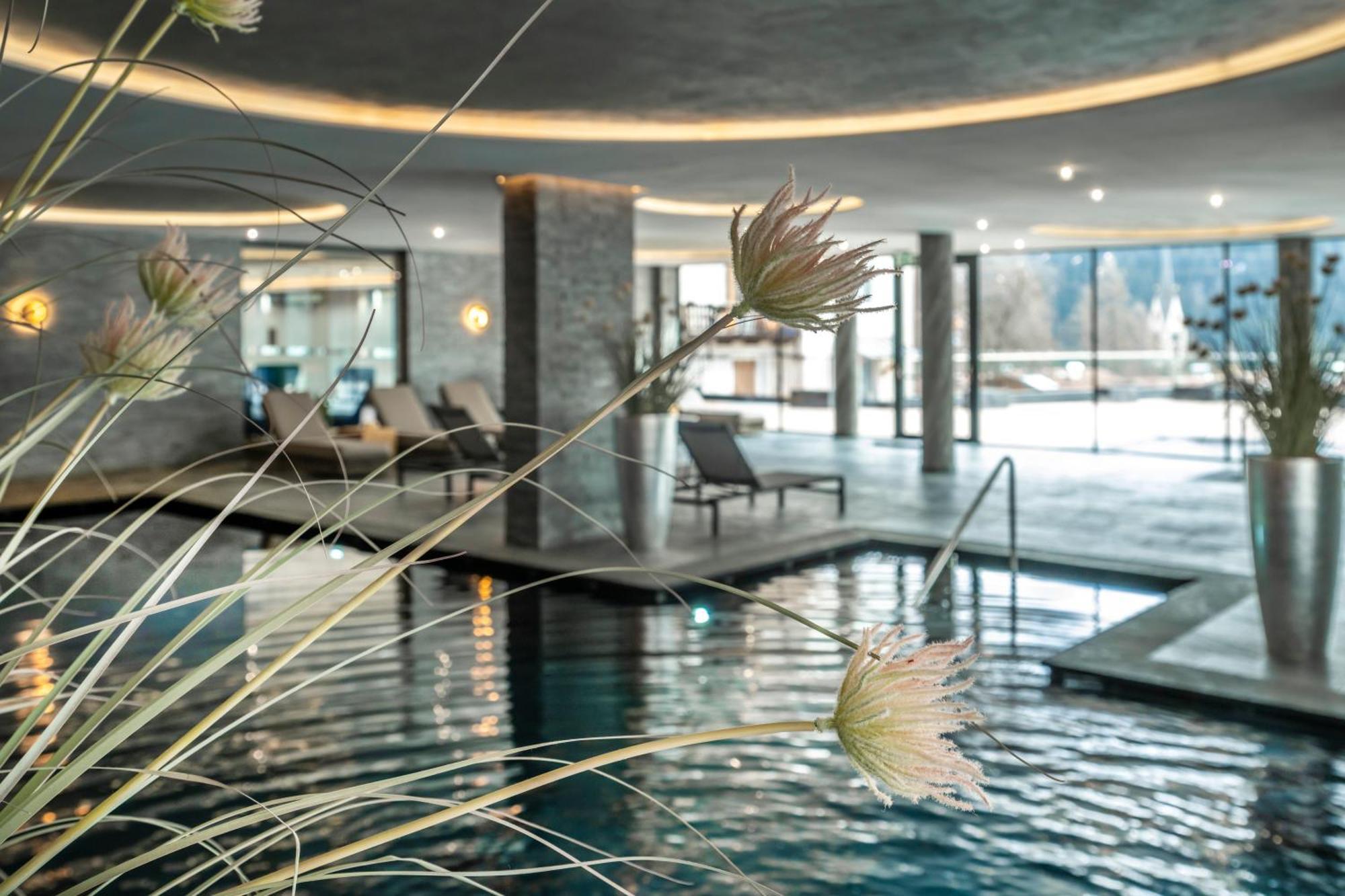 Ciampedie Luxury Alpine Spa Hotel Vigo di Fassa Buitenkant foto