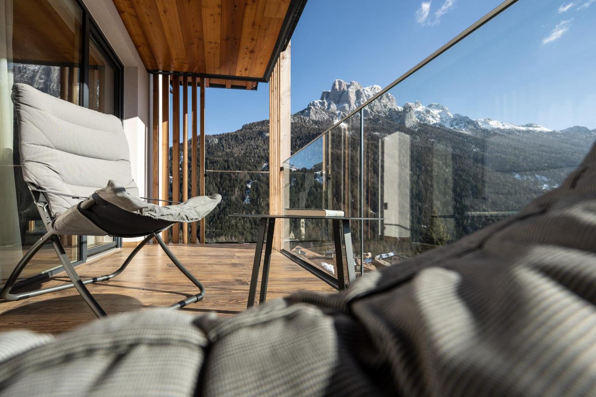 Ciampedie Luxury Alpine Spa Hotel Vigo di Fassa Buitenkant foto